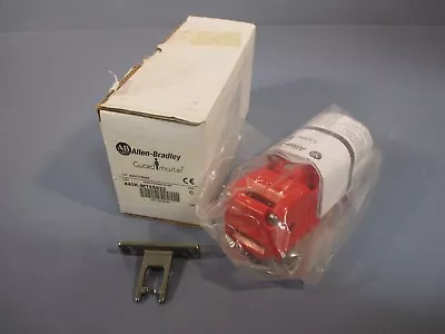 Buy Allen Bradley Safety Interlock Switch Ser. C 440k-mt55022 • 169.99$