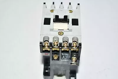 Buy NEW Allen Bradley 100-A09ND3 CONTACTOR NON-REVERSING 600VAC MAX 9AMP 3-POLE COIL • 114.99$