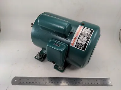 Buy Grizzly Induction Motor 3/4HP 110/220 3450 RPM With 5/8  Shaft -- NICE!!!! • 175$