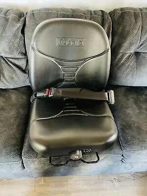 Buy Kubota SSV65 Seat - Pulled Out Used | P/N V131138102 • 799$