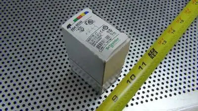 Buy Schneider Electric XB4 BD33 Selector Switch  - NEW In Box • 38$