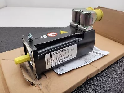 Buy Schneider Electric Servo Motor SH30701P02A2000 For PacDrive 3 Drives Lexium 52 • 999.99$