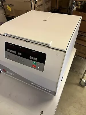 Buy Beckman Coulter Allegra X-30 Centrifuge See Video • 995$