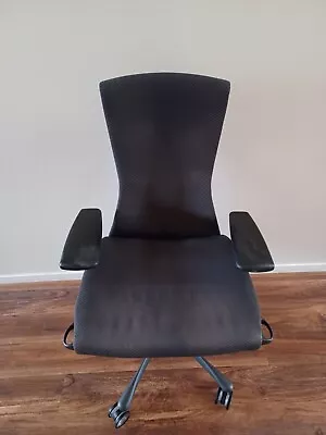 Buy (Authentic) Herman Miller Embody Task Chair - Carbon Balance Fabric • 550$