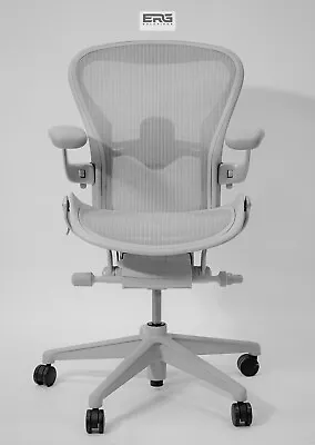 Buy Herman Miller Aeron Remastered Office Chair - Size B (Mineral) • 819.99$