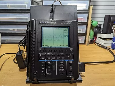 Buy Tektronix THS720A 100 MHz 2 Channel Oscilloscope Digital Real-Time • 225$